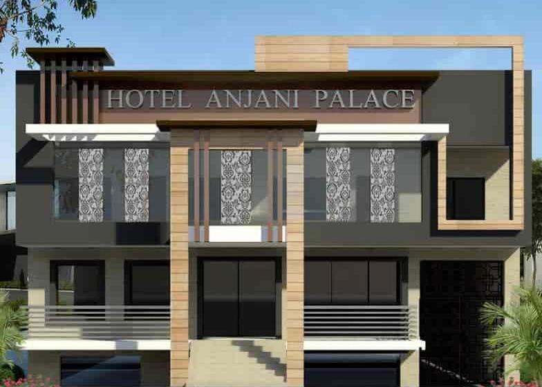 ホテル Anjani Palace