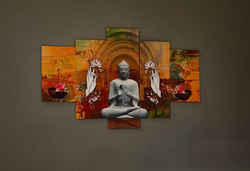 בית מלון כפרי Bay Walk Residency