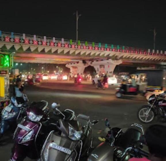 ホテル Chancellor,bhubaneswar