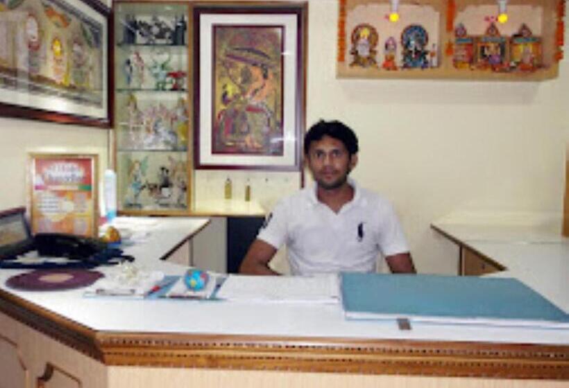 ホテル Chancellor,bhubaneswar