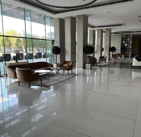 בית מלון כפרי Damac Towers Riyadh