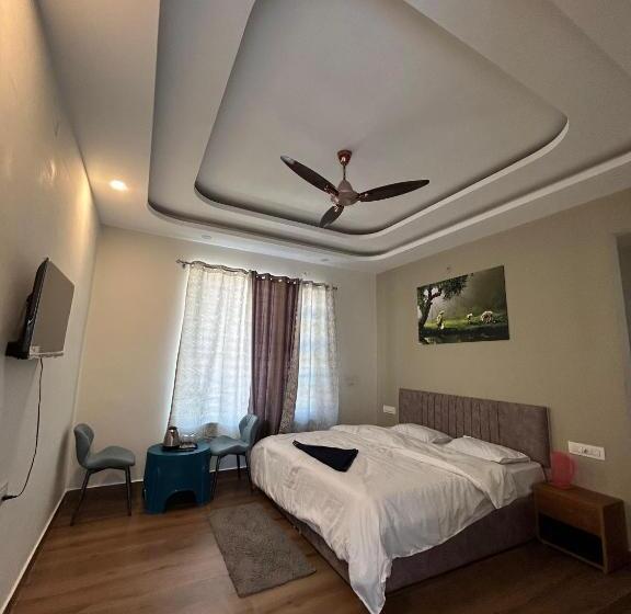 בית מלון כפרי Devlok Homes