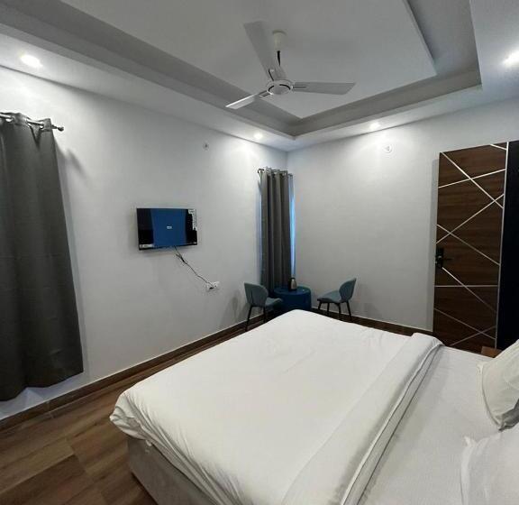 فندق Devlok Homes