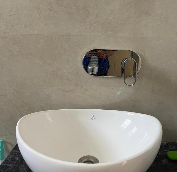 בית מלון כפרי Devlok Homes