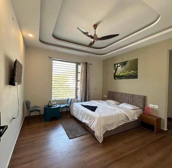 فندق Devlok Homes