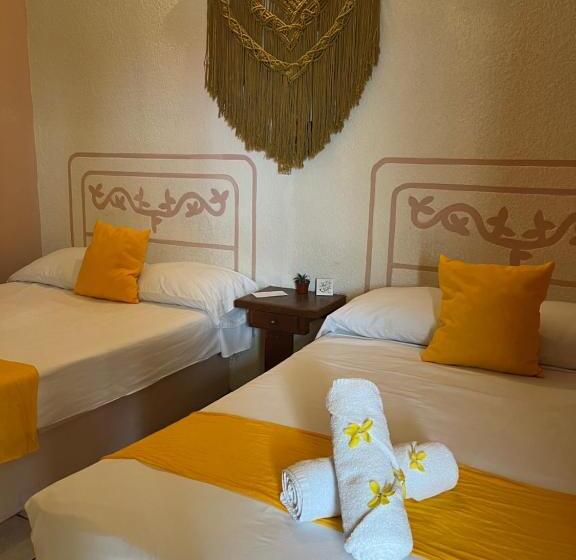 בית מלון כפרי El Almirante