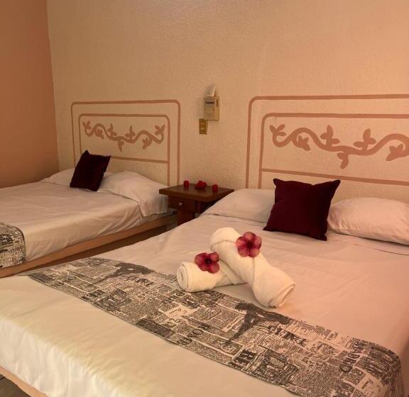 בית מלון כפרי El Almirante