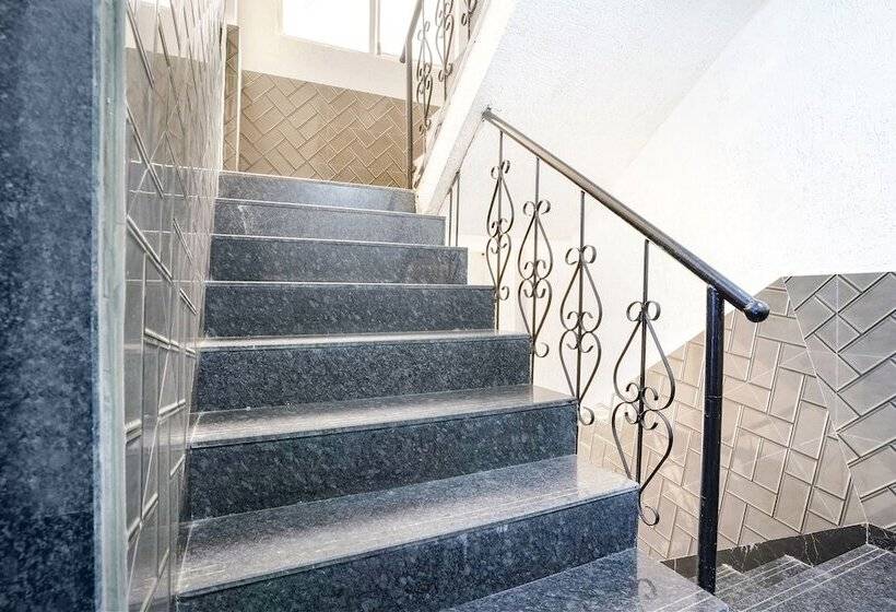 Hotel Fabexpress Kirtiraj