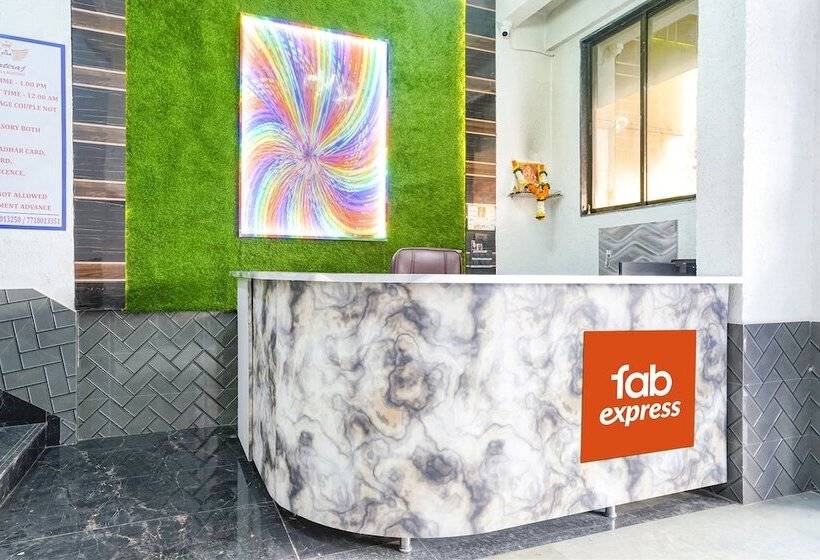 Hotel Fabexpress Kirtiraj