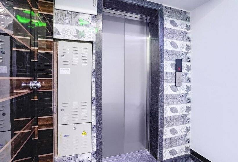 Hotel Fabexpress Kirtiraj