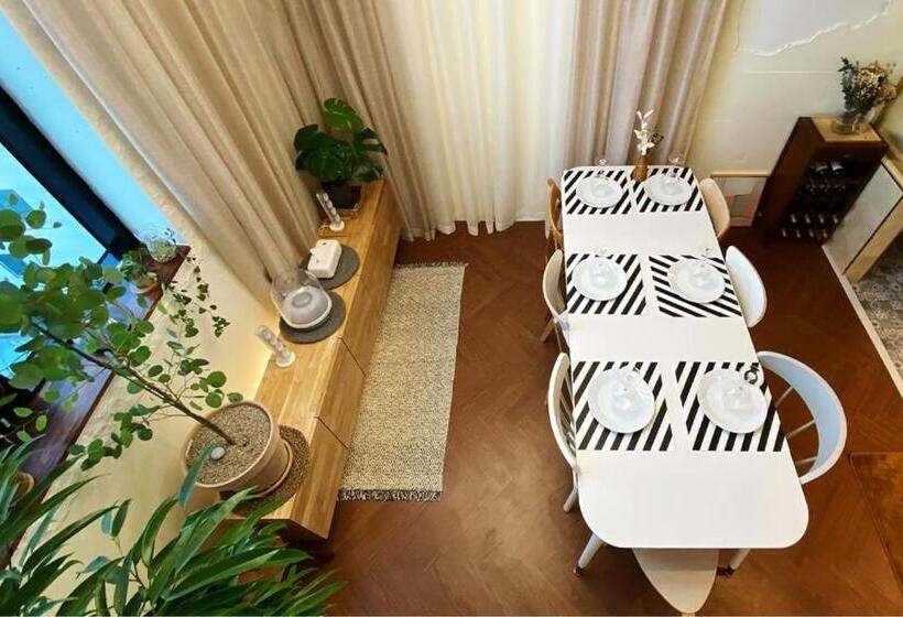 Hotel Garden Pool Villa Lee Chung Jung