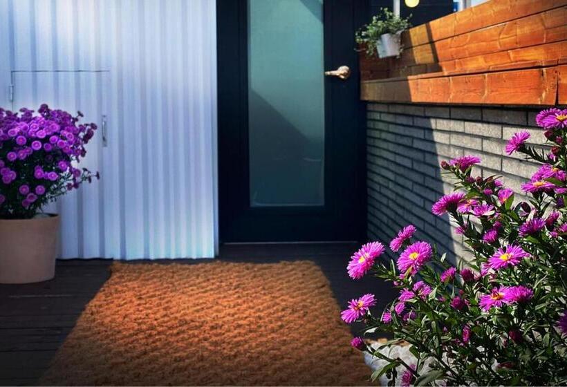 Hotel Garden Pool Villa Lee Chung Jung