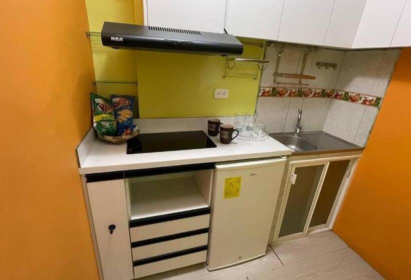 בית מלון כפרי Gold House Premium