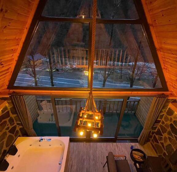 酒店 Golden Rose Bungalov