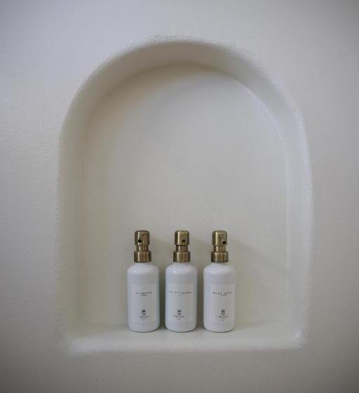 호텔 Hide And Seek Resort