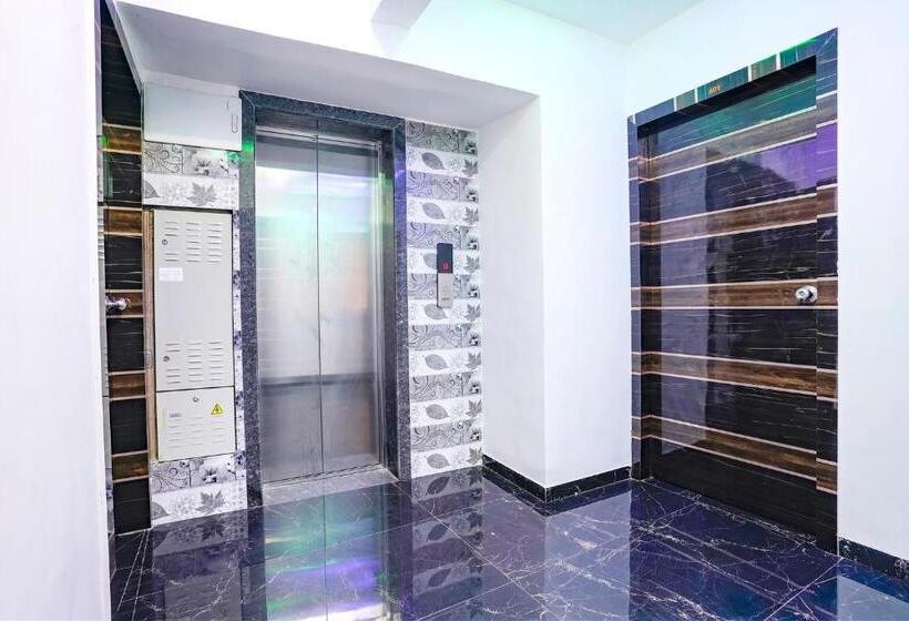 Hotel Fabexpress Kirtiraj