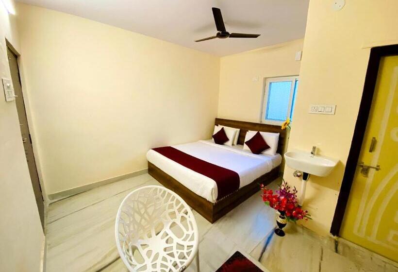 هتل Kp Suites Airport