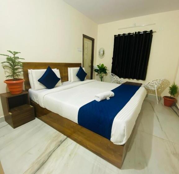 هتل Kp Suites Airport