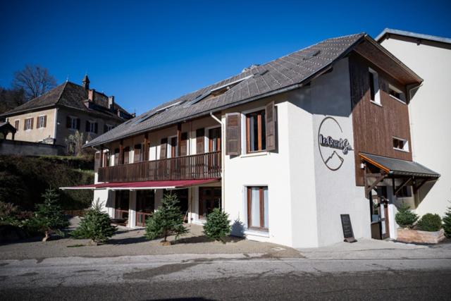 Отель Le Grand Som   Chambres Au Coeur De La Chartreuse
