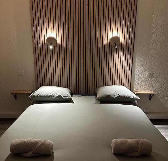 Отель Le Grand Som   Chambres Au Coeur De La Chartreuse