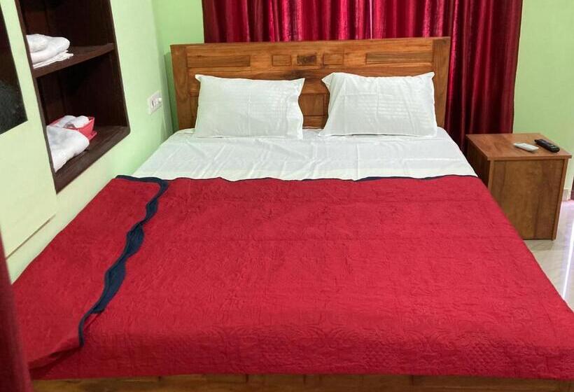 Отель Mo’s Agro