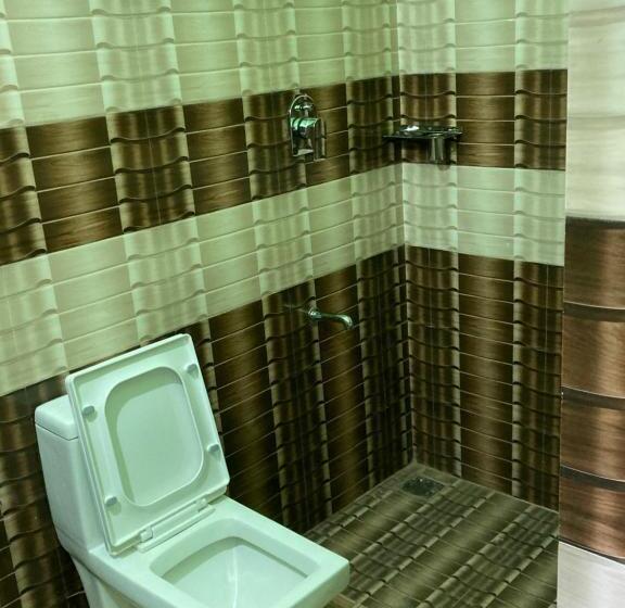 Отель Mo’s Agro