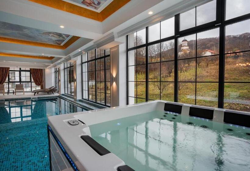 호텔 Noblesse Boutique&spa