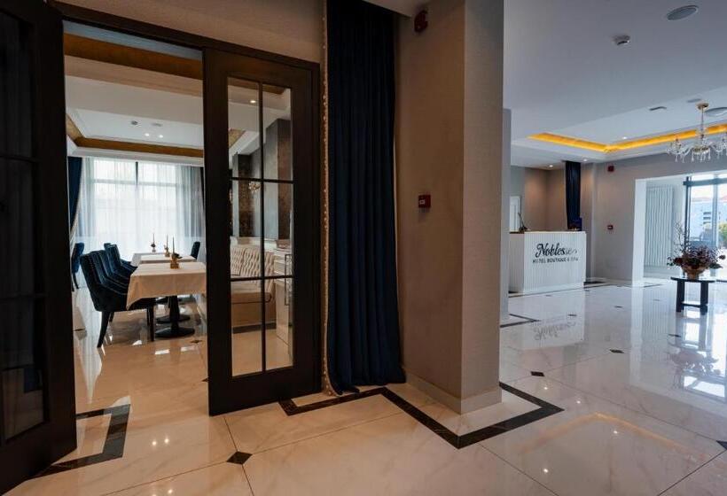 호텔 Noblesse Boutique&spa