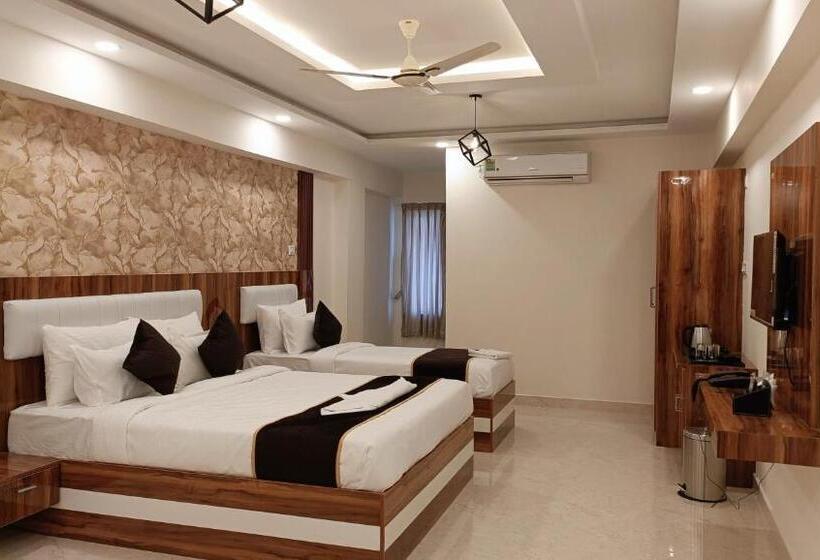 Отель Orchid Inn