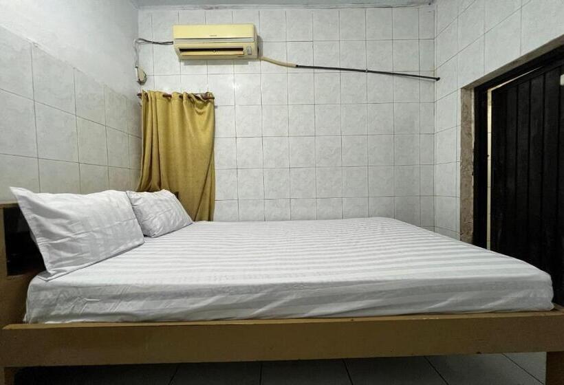 فندق Oyo 93429 Pondok Surya