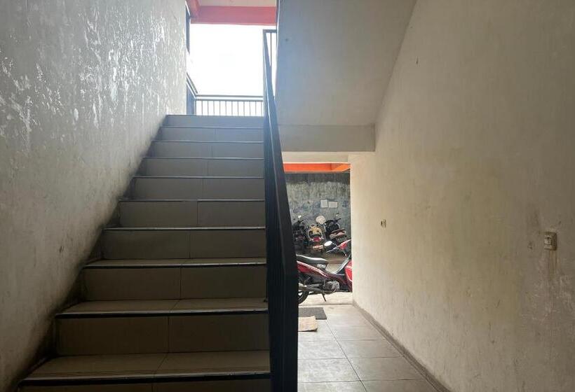 فندق Oyo 93429 Pondok Surya