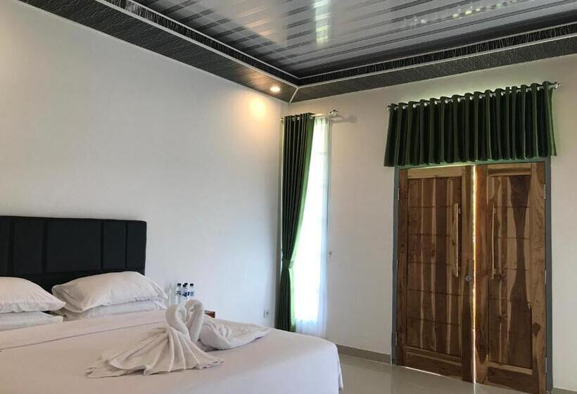 Hotel Pohon Purba Resort & Restaurant