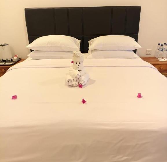 Hotel Pohon Purba Resort & Restaurant