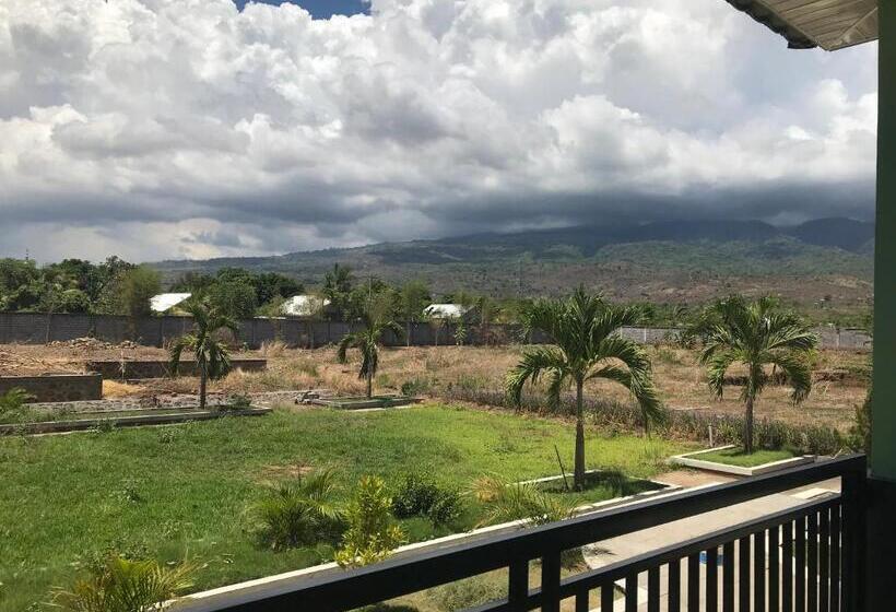 Hotel Pohon Purba Resort & Restaurant