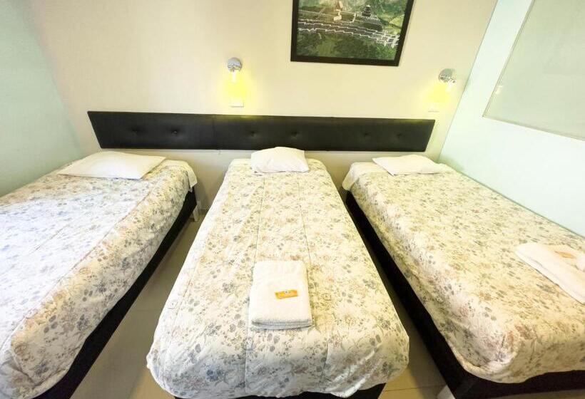 ホテル Quechuas Peru