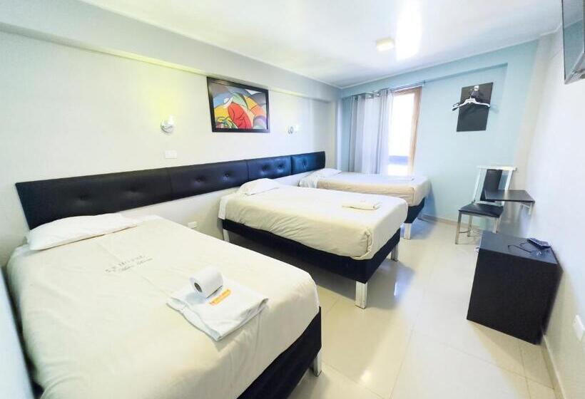 ホテル Quechuas Peru