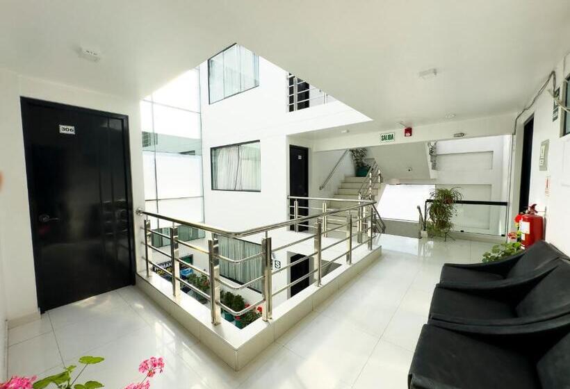 ホテル Quechuas Peru