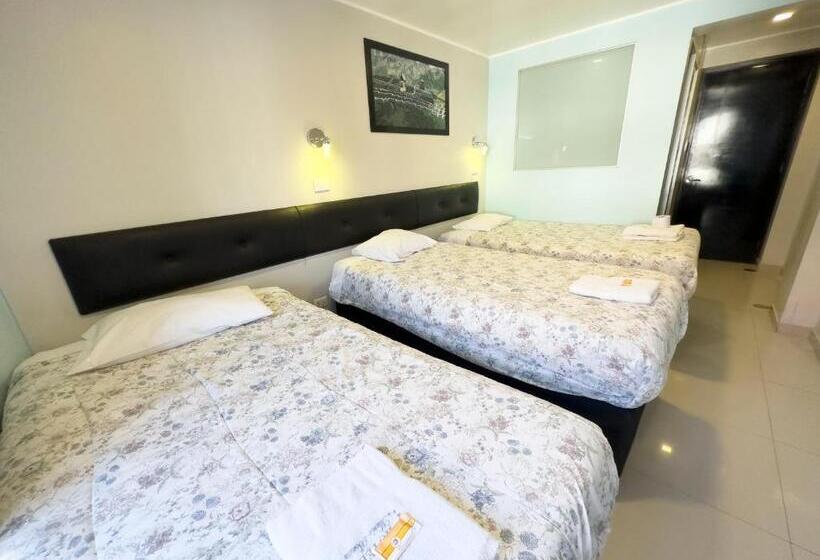 ホテル Quechuas Peru