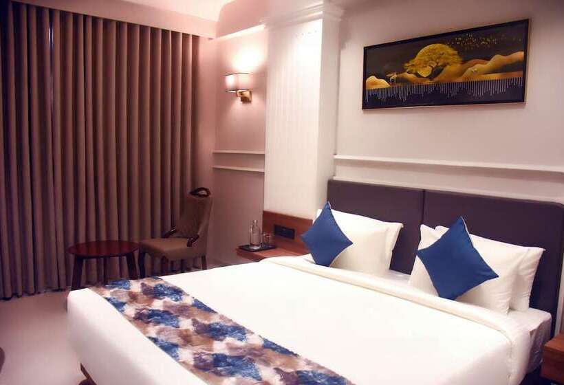 فندق Regenta Inn Motikhavdi Jamnagar