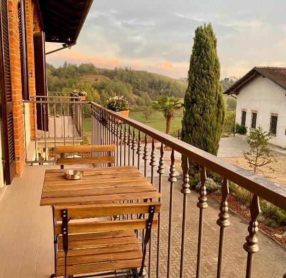 酒店 Tenuta Agricola La Cava  Cantina E Agriturismo