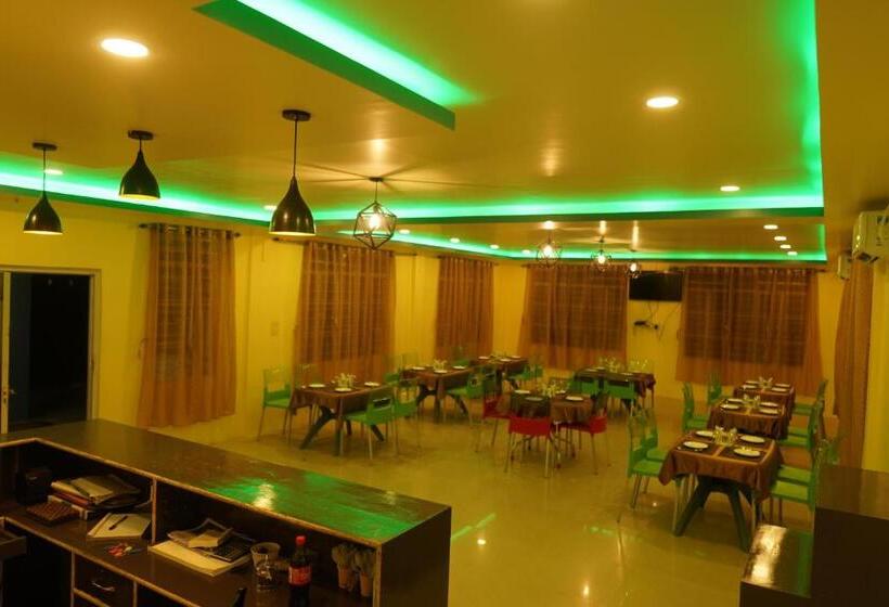 酒店 Vesta Wood Orchid Resort