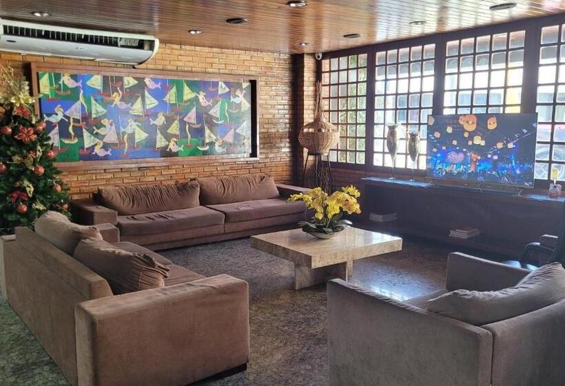 Quarto Em Hotel No Bairro De Tambaú, Em Uma Localização Bem Central Apto 204