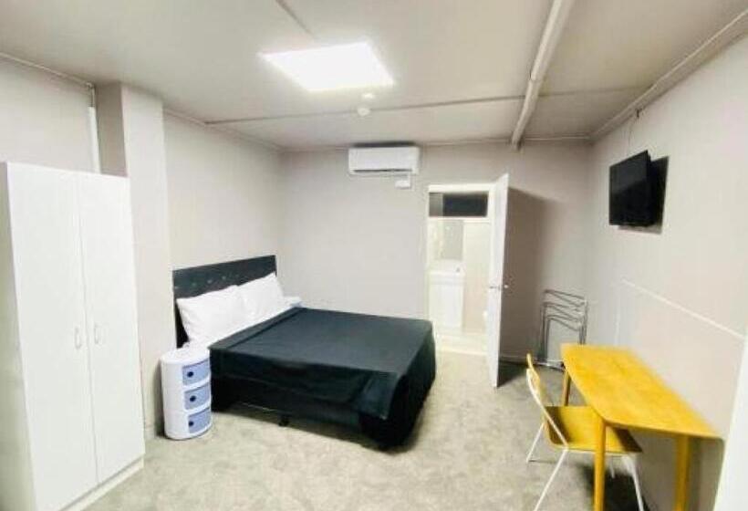 Moonlight Surf Hostel