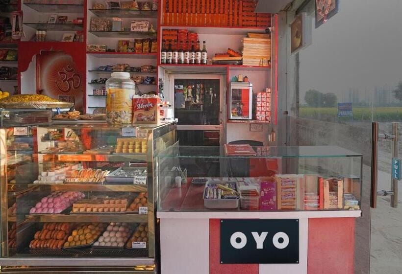 Shree Ram Hotel & Restaurant