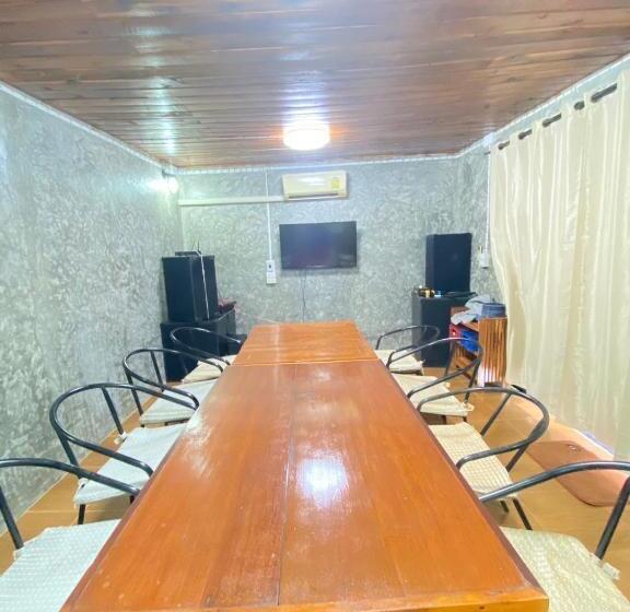 Пансион ครัวป่าตันแอนด์โฮมสเตย์