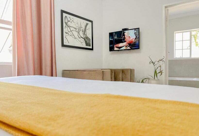 פנסיון Amoris Guesthouse   In Brooklyn