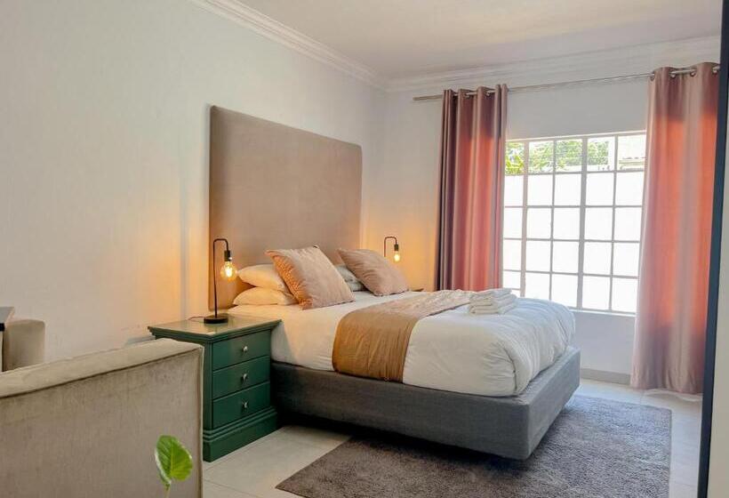 פנסיון Amoris Guesthouse   In Brooklyn