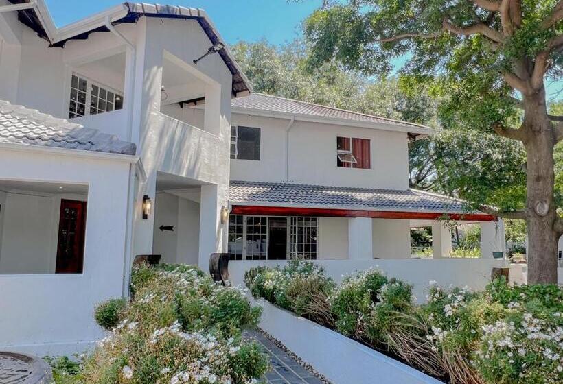 פנסיון Amoris Guesthouse   In Brooklyn