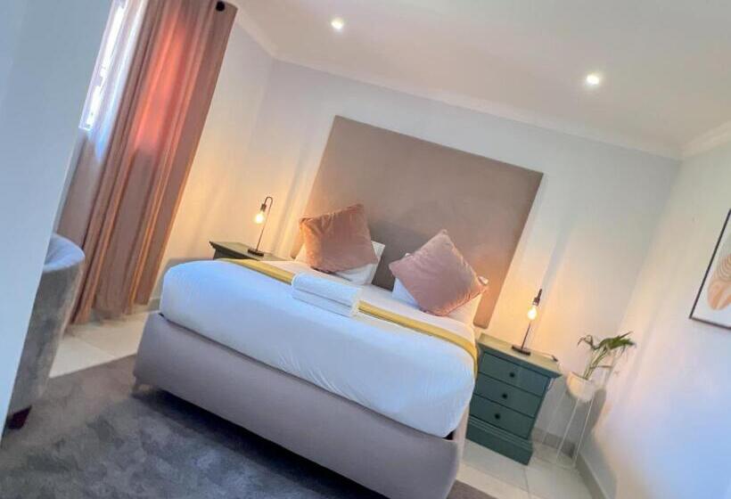 פנסיון Amoris Guesthouse   In Brooklyn