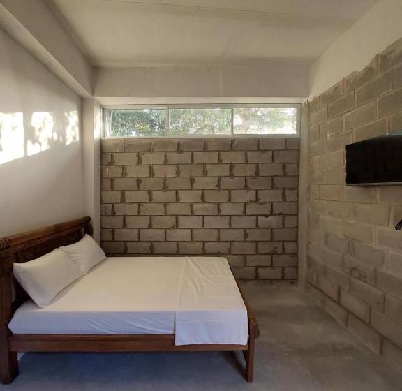 بنسيون Casa Monros